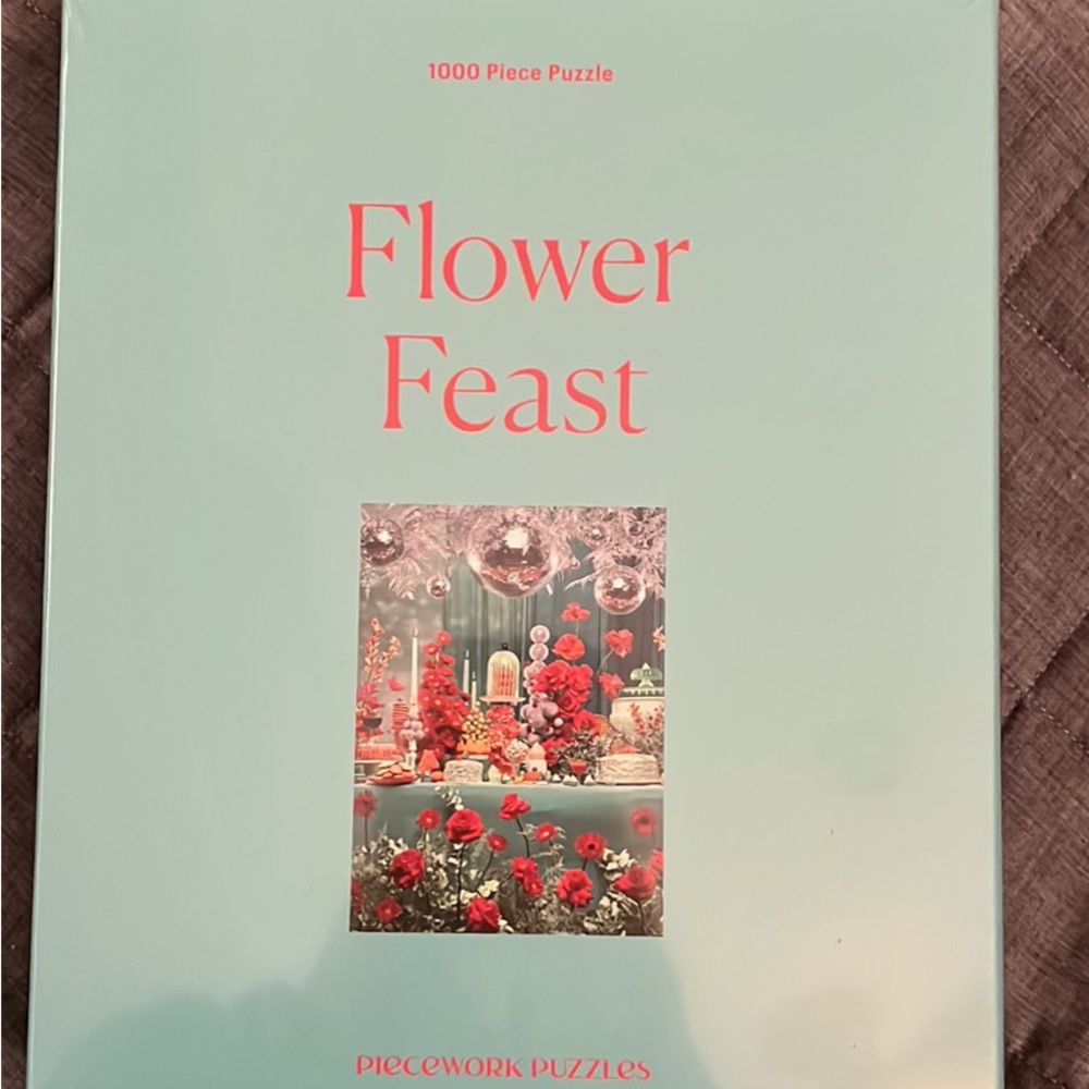 Brand new 1000 piece puzzle, flower feast